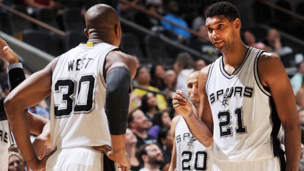 tim-duncan-spurs-david-west.jpg